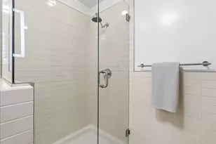 321 Bloomfield St, Hoboken, NJ 07030 - Photo 23