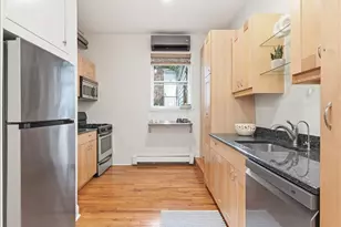 321 Bloomfield St, Hoboken, NJ 07030 - Photo 11