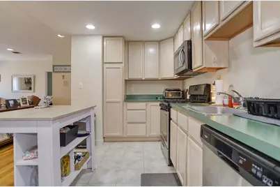 217-219 Clinton St #7, Hoboken, NJ 07030 - Photo 5