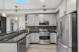 223 Park Ave, Hoboken, NJ 07030 - Photo 9