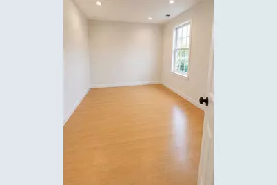 17 Willow St, Jersey City, NJ 07305 - Photo 21