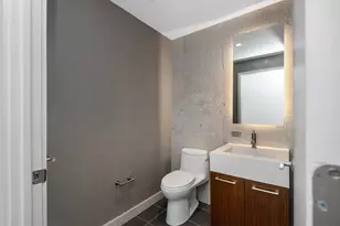 75 Park Ln S, Jersey City, NJ 07310 - Photo 17