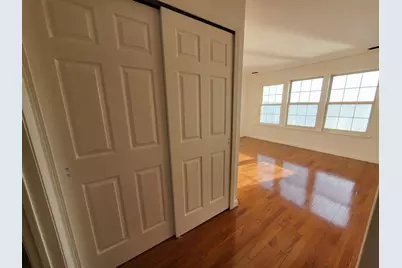 17 Willow St, Jersey City, NJ 07305 - Photo 15