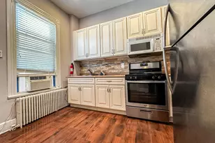 18 Howard Pl, Jersey City, NJ 07306 - Photo 5