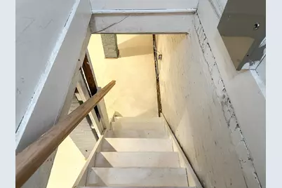 18 Howard Pl #1, Jersey City, NJ 07306 - Photo 19