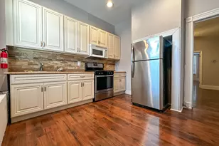 18 Howard Pl, Jersey City, NJ 07306 - Photo 3