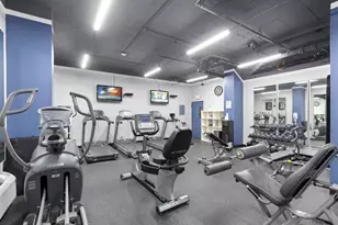 100 Manhattan Ave, Union City, NJ 07087 - Photo 15