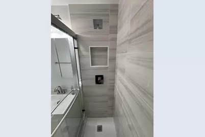 100 Manhattan Ave #413, Union City, NJ 07087 - Photo 13