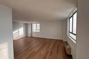 100 Manhattan Ave, Union City, NJ 07087 - Photo 3