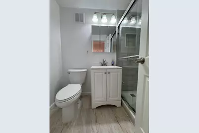 100 Manhattan Ave #413, Union City, NJ 07087 - Photo 11