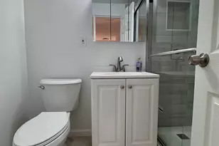 100 Manhattan Ave, Union City, NJ 07087 - Photo 11
