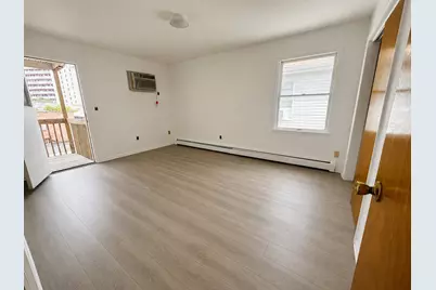 173 West 21st St #3, Bayonne, NJ 07002 - Photo 5