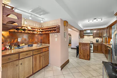 900 79th St, North Bergen, NJ 07047 - Photo 23
