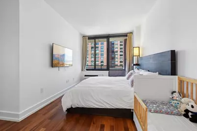 389 Washington St #23A, Jersey City, NJ 07302 - Photo 11