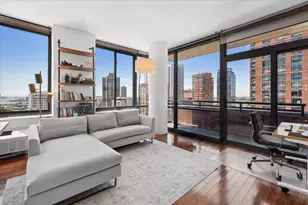 389 Washington St, Jersey City, NJ 07302 - Photo 3