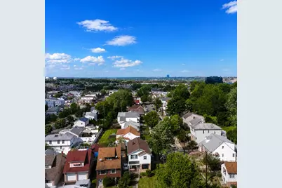 678 Chestnut Pl #rear, Secaucus, NJ 07094 - Photo 13