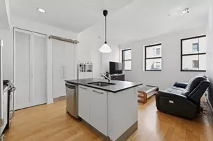 4 Beacon Way, Jersey City, NJ 07304 - Photo 5