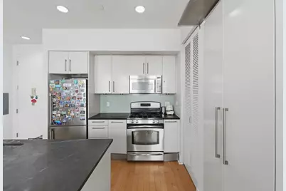 4 Beacon Way #1613, Jersey City, NJ 07304 - Photo 9