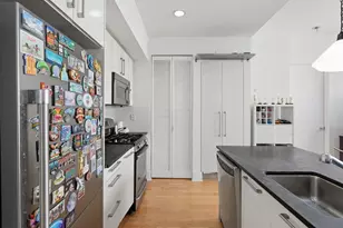 4 Beacon Way, Jersey City, NJ 07304 - Photo 7