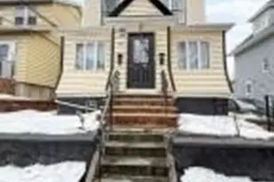 66 Washburn Pl, East Rutherford, NJ 07073 - Photo 1
