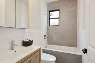 942 Summit Ave, Jersey City, NJ 07307 - Photo 9
