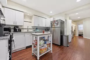 39 Waverly St, Jersey City, NJ 07306 - Photo 3