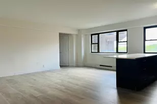 8800 Blvd E, North Bergen, NJ 07047 - Photo 11