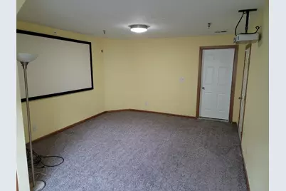 8 McMartin Ct, Jersey City, NJ 07305 - Photo 17