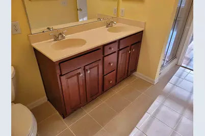 8 McMartin Ct, Jersey City, NJ 07305 - Photo 13