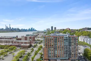 310 Hudson Park, Edgewater, NJ 07020 - Photo 3