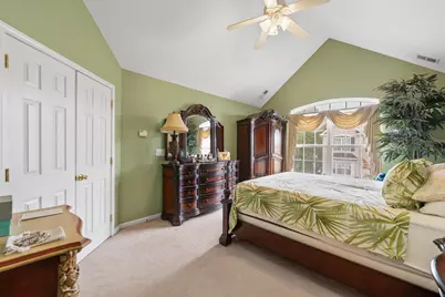 62 Boatworks Dr, Bayonne, NJ 07002 - Photo 15