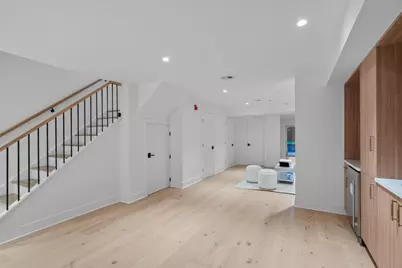 225 Montgomery St #1, Jersey City, NJ 07302 - Photo 7