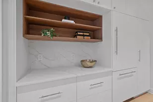 225 Montgomery St, Jersey City, NJ 07302 - Photo 11