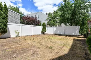 26 Charles St, Jersey City, NJ 07307 - Photo 31