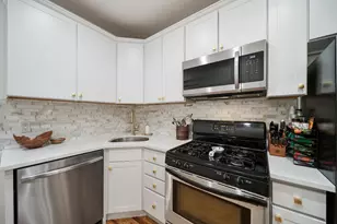 349 7th St, Jersey City, NJ 07302 - Photo 3