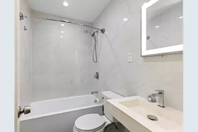 27 Lincoln St, Jersey City, NJ 07307 - Photo 9