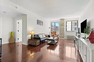 311 Washington St, Jersey City, NJ 07302 - Photo 3
