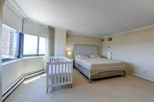 1528 Harmon Cove Tower, Secaucus, NJ 07094 - Photo 17