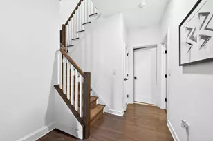 974 Summit Ave, Jersey City, NJ 07307 - Photo 15