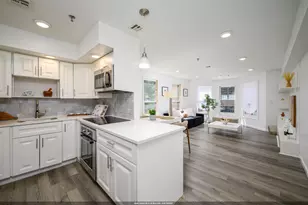180 Washington St, Jersey City, NJ 07302 - Photo 1