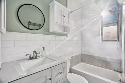 247 Montgomery St #7, Jersey City, NJ 07302 - Photo 17