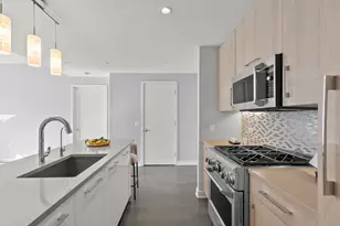 1200 Ave at Port Imperial, Weehawken, NJ 07086 - Photo 5