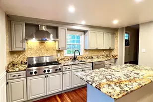 25 Whitman Ave, Jersey City, NJ 07306 - Photo 7