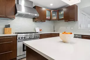 235 7th St, Jersey City, NJ 07302 - Photo 9