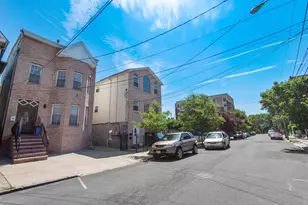 28 Armstrong Ave, Jersey City, NJ 07305 - Photo 21