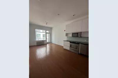 217 Newark Ave #307, Jersey City, NJ 07302 - Photo 3