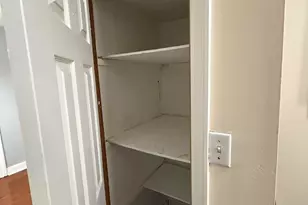 42 Montrose Ave, Jersey City, NJ 07307 - Photo 7