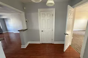 42 Montrose Ave, Jersey City, NJ 07307 - Photo 9