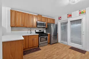 34 Linden Ave, Jersey City, NJ 07305 - Photo 7