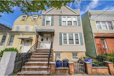 19 Hawthorne Ave #1, Jersey City, NJ 07306 - Photo 1